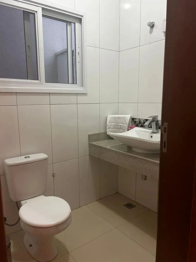Casa, 4 quartos, 240 m² - Foto 19