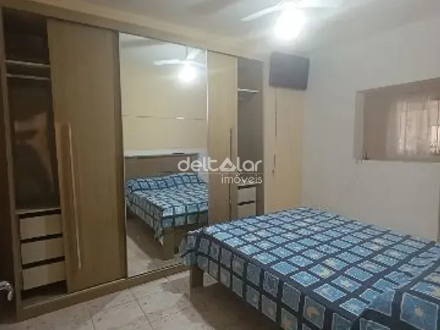 Casa com 70m² 2 quartos e 1 banheiro, para alugar, no bairro Planalto em Belo Horizonte