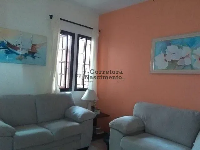 Casa com 250m² 3 quartos e 2 banheiros, à venda, no bairro Cidade Jardim em Jacareí