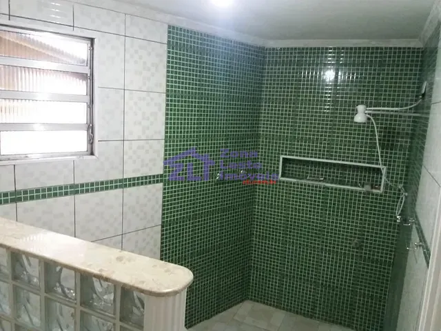 Casa com 146m² 2 quartos e 1 banheiro, à venda, no bairro Vila Alzira em São Paulo