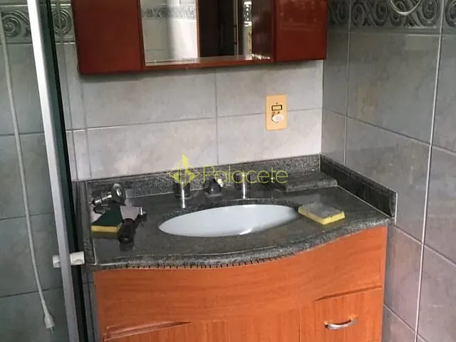 Casa com 219m² 3 quartos e 2 banheiros, à venda, no bairro Santana em Pindamonhangaba