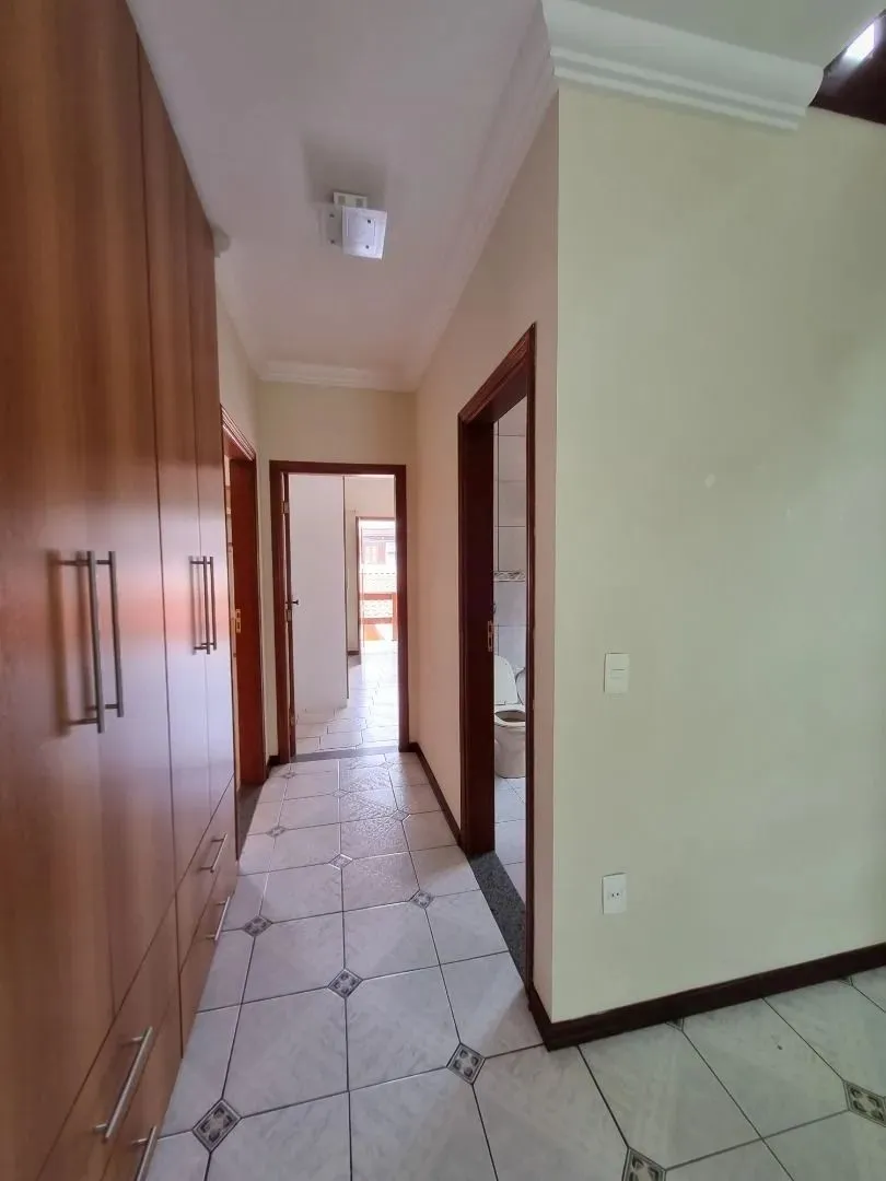 Casa, 3 quartos, 228 m² - Foto 11