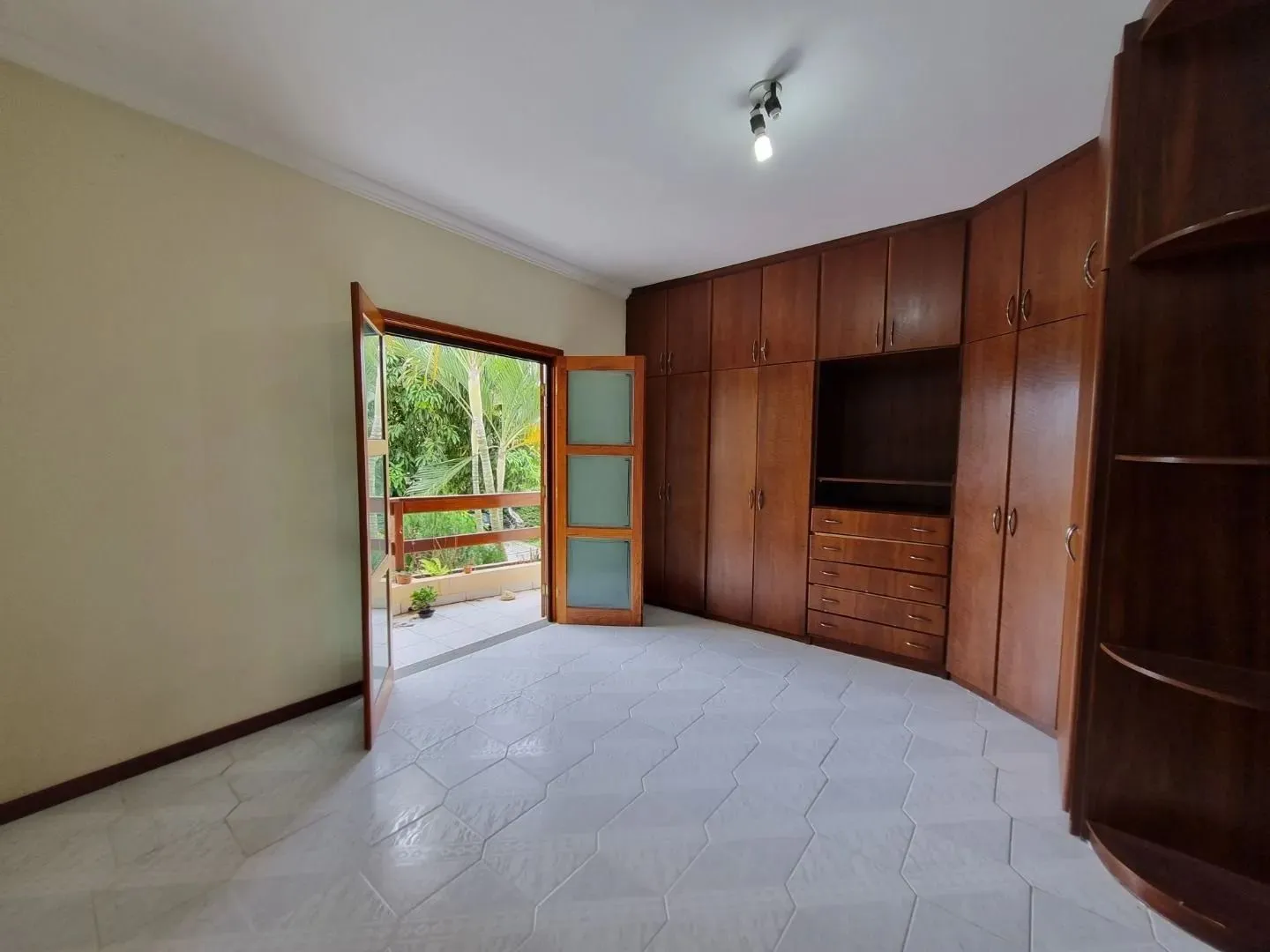 Casa, 3 quartos, 228 m² - Foto 4