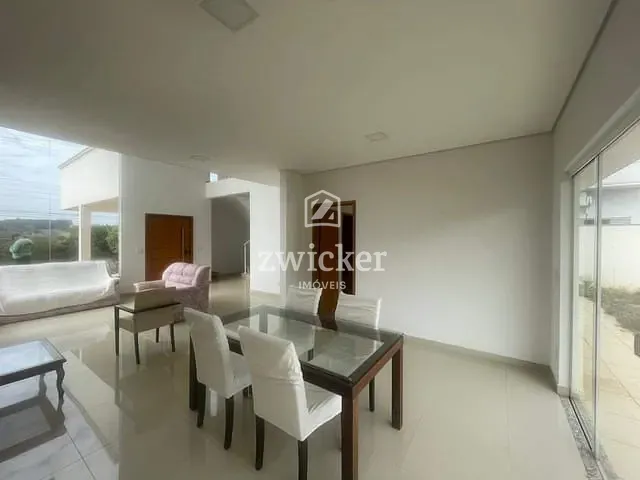Casa 3 quartos e 4 banheiros, à venda, no bairro Residencial Primavera em Piratininga
