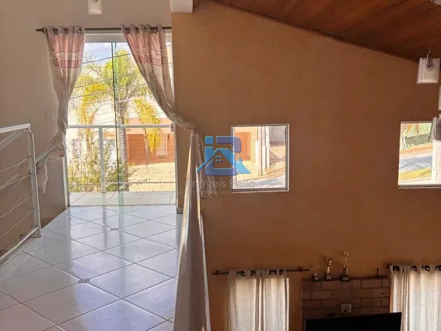 Casa com 462m² 3 quartos e 4 banheiros, à venda, no bairro Residencial Fazenda Serrinha em Itatiba