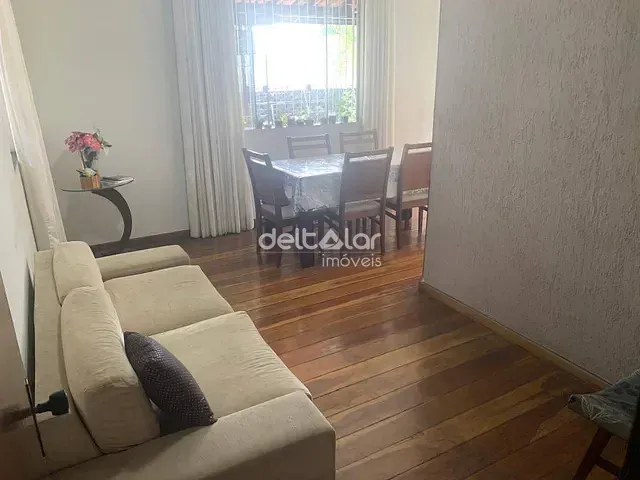 Casa com 110m² 3 quartos e 2 banheiros, à venda, no bairro Santa Amélia em Belo Horizonte