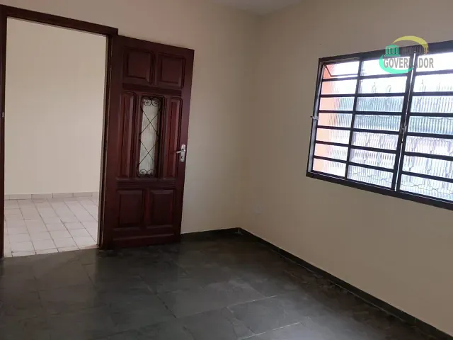 Casa com 300m² 4 quartos e 2 banheiros, para alugar, no bairro São Bernardo em Campinas