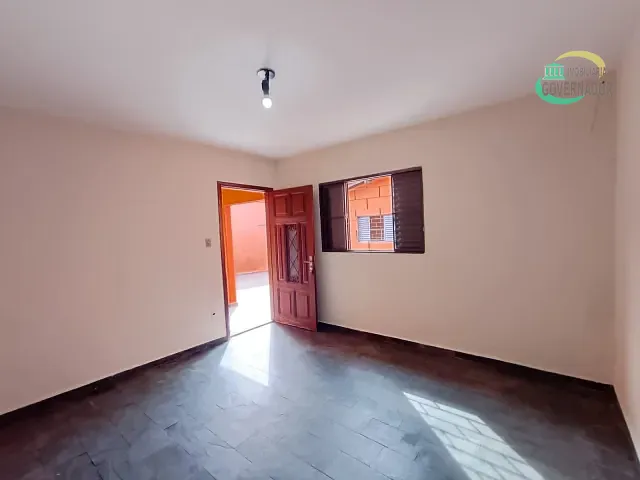 Casa com 300m² 4 quartos e 2 banheiros, para alugar, no bairro São Bernardo em Campinas