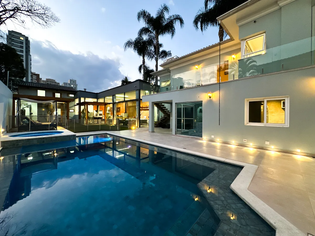 Casa para venda em Campo Belo com 5 quartos, sendo 5 suítes, 525m²