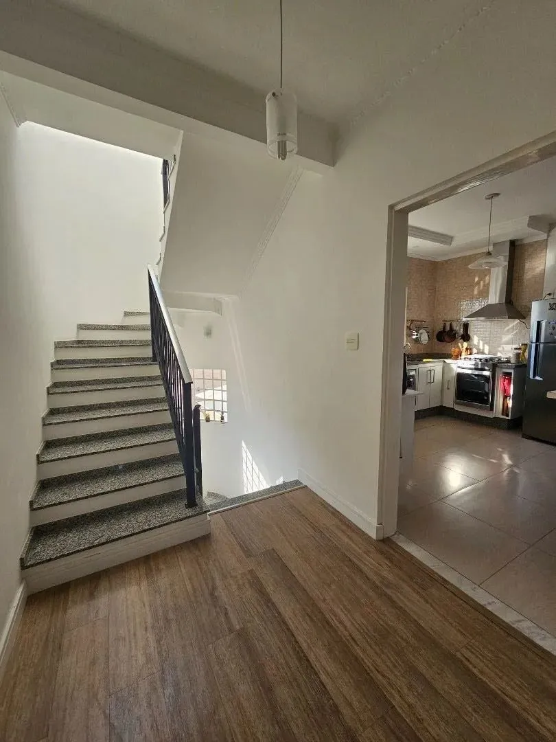 Casa, 4 quartos, 200 m² - Foto 5