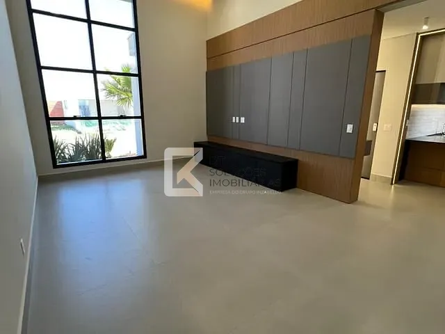 Casa com 300m² 3 quartos e 5 banheiros, à venda, no bairro Residencial Monte Verde em Indaiatuba