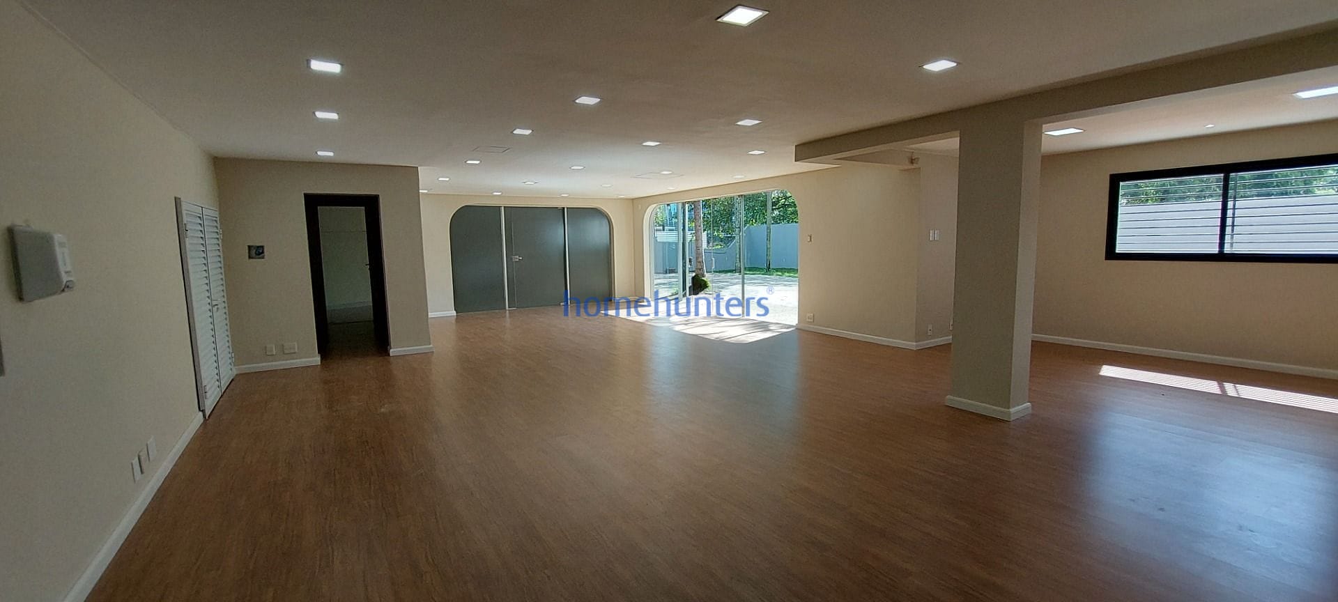 Casa para alugar com 1 quarto, 478m² - Foto 26