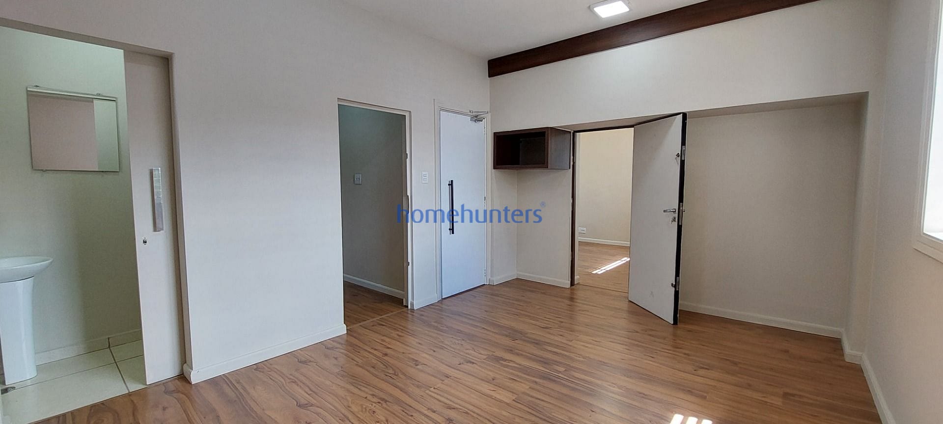 Casa para alugar com 1 quarto, 478m² - Foto 20