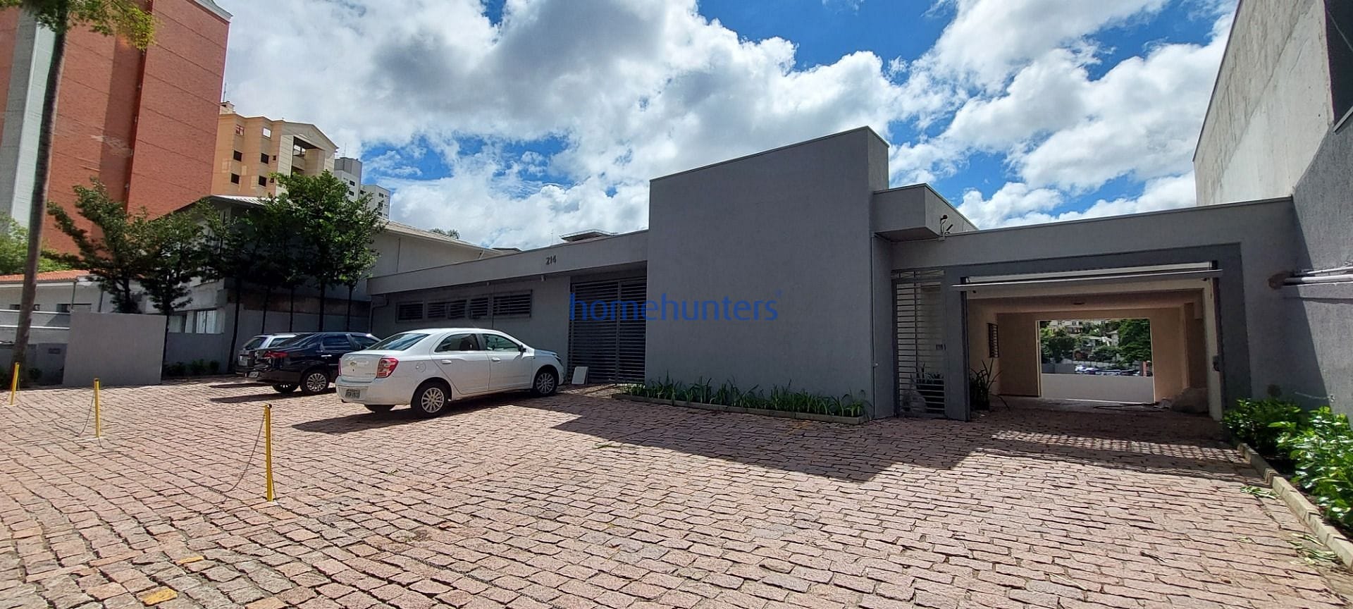 Casa para alugar com 1 quarto, 478m² - Foto 1
