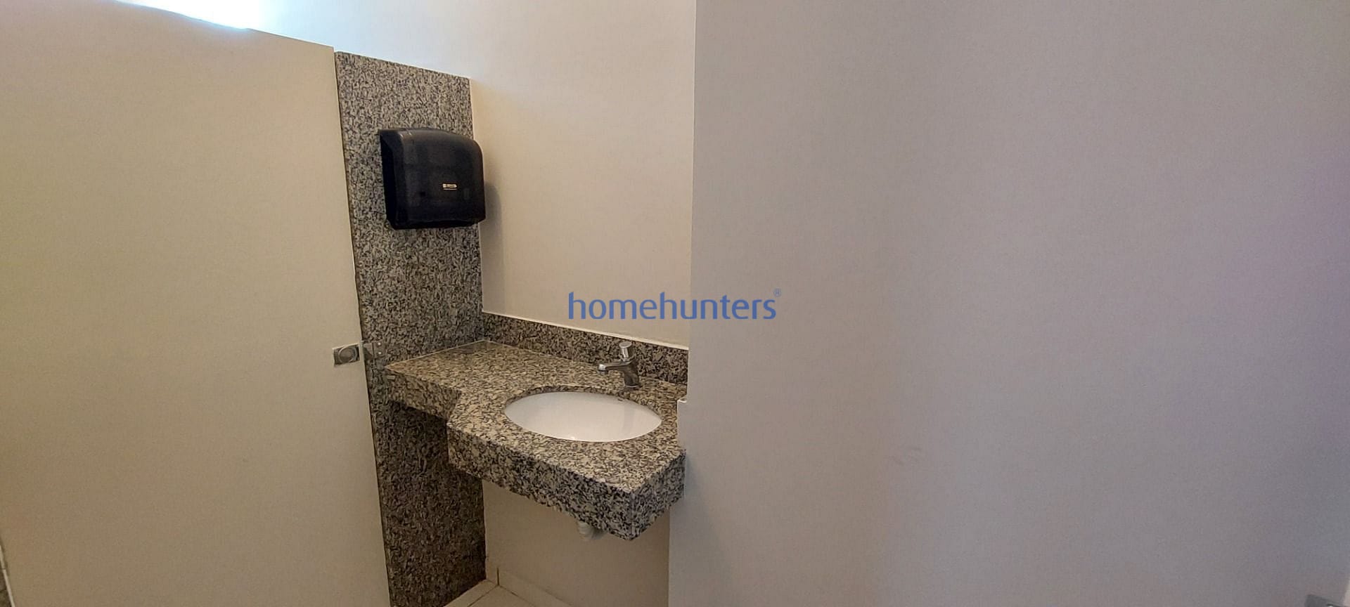 Casa para alugar com 1 quarto, 478m² - Foto 13