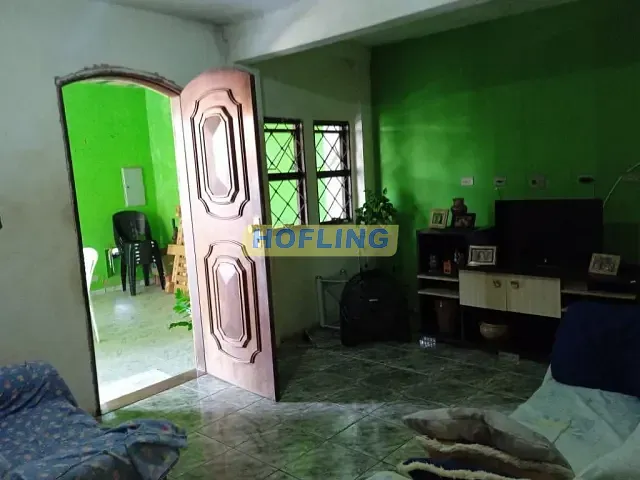Casa com 250m² 3 quartos e 1 banheiro, à venda, no bairro Jardim Santa Maria em Rio Claro