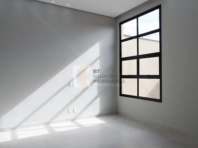 Casa com 150m² 3 quartos e 2 banheiros, à venda, no bairro Parque Residencial Sabiás em Indaiatuba