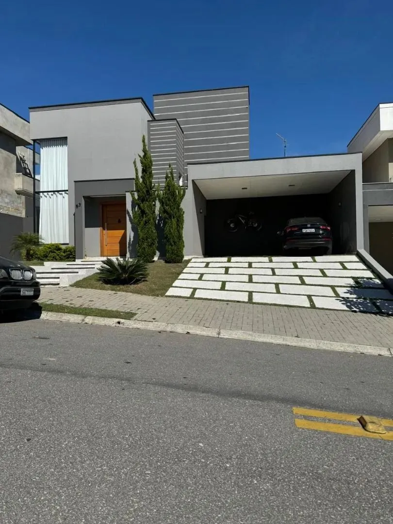 Casa, 3 quartos, 215 m² - Foto 1