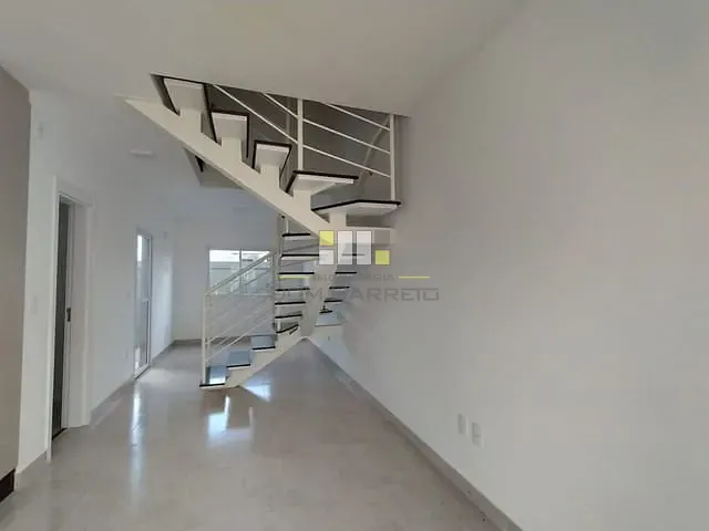 Casa 3 quartos e 1 banheiro, à venda, no bairro Jardim Santa Rosa em Nova Odessa