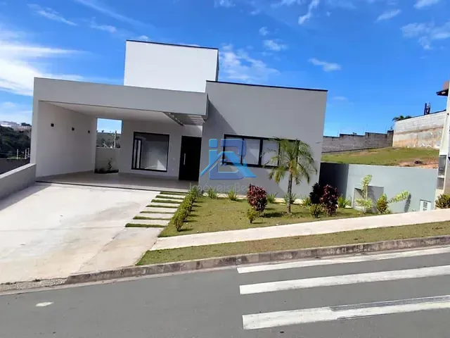 Casa com 380m² 3 quartos e 3 banheiros, para alugar, no bairro Bairro Itapema em Itatiba