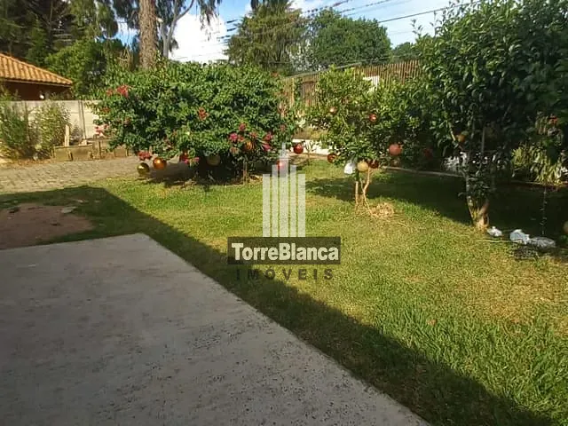 Chácara com 1000m² 5 quartos e 3 banheiros, à venda, no bairro Colônia Dona Luiza em Ponta Grossa