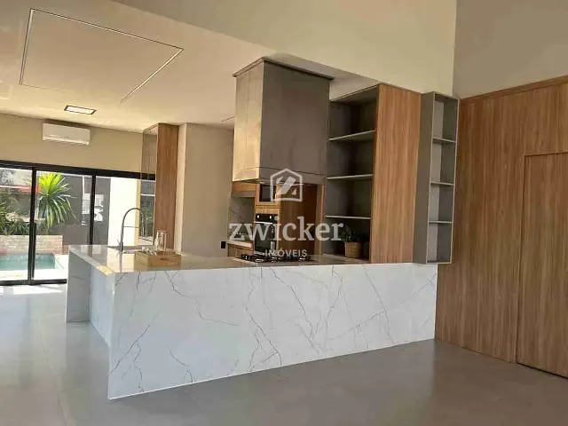 Casa com 346m² 3 quartos e 4 banheiros, à venda, no bairro Vila Santista em Bauru