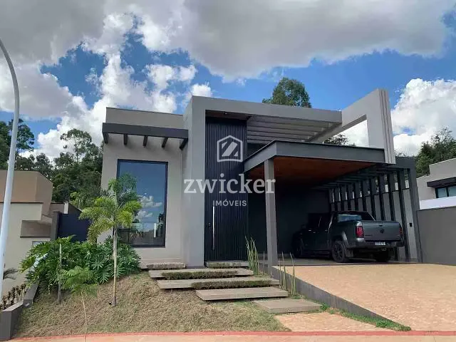 Casa com 346m² 3 quartos e 4 banheiros, à venda, no bairro Vila Santista em Bauru