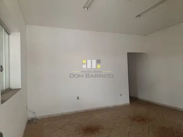 Casa para alugar, no bairro Centro em Nova Odessa