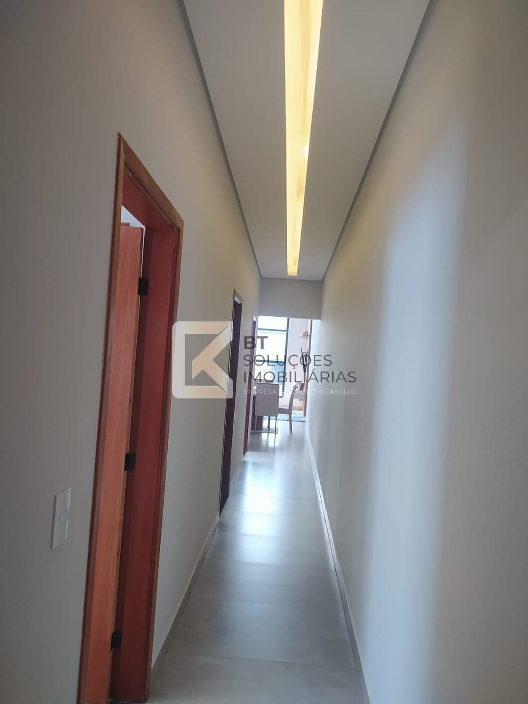 Casa à venda com 3 quartos, 145m² - Foto 5