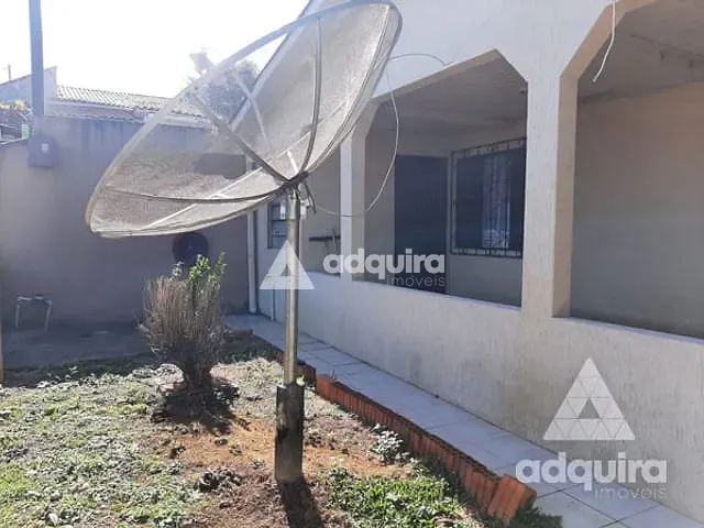 Casa com 294m² 2 quartos e 2 banheiros, à venda, no bairro Colônia Dona Luíza em Ponta Grossa
