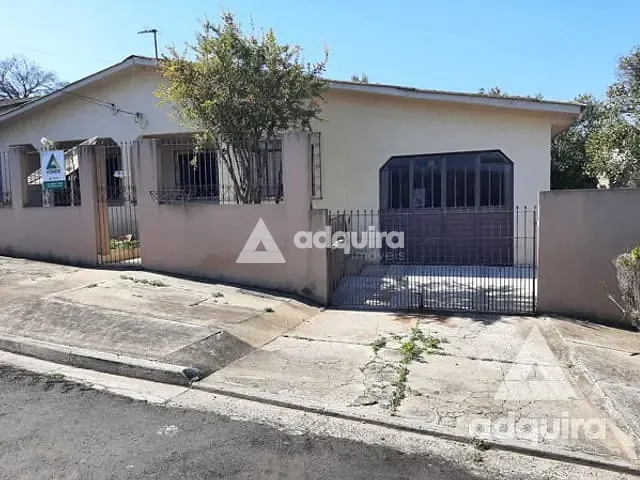 Casa com 294m² 2 quartos e 2 banheiros, à venda, no bairro Colônia Dona Luíza em Ponta Grossa