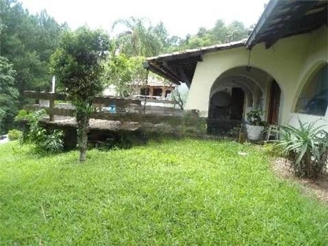 Casa com 1388m² 3 quartos e 5 banheiros, à venda, no bairro Condomínio Nova São Paulo em Itapevi