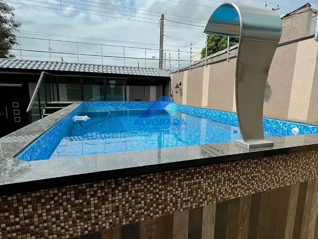 Casa com 315m² 4 quartos e 3 banheiros, à venda, no bairro Jardim Flórida em Jacareí