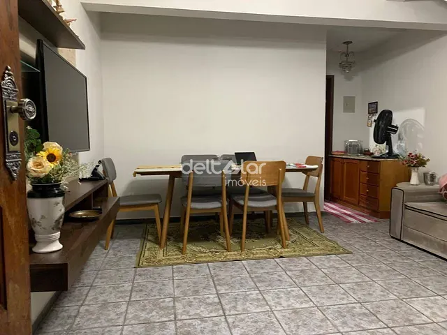 Casa com 90m² 2 quartos e 2 banheiros, à venda, no bairro São João Batista (Venda Nova) em Belo Horizonte