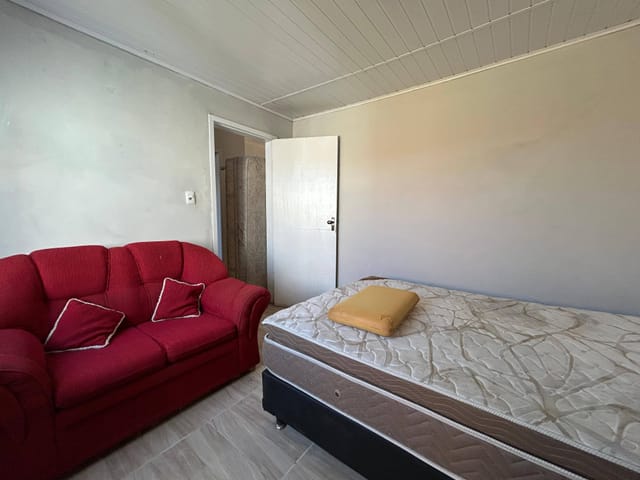Casa com 288m² 3 quartos e 3 banheiros, à venda, no bairro Laranjal em Pelotas
