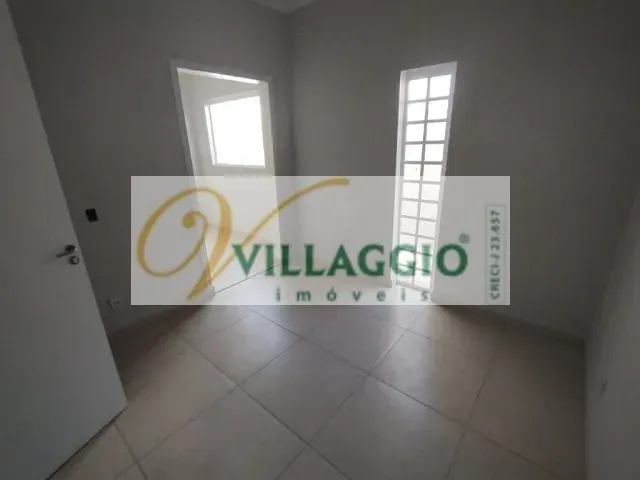 Casa com 180m² 3 quartos e 3 banheiros, para alugar, no bairro Parque Celeste em São José do Rio Preto