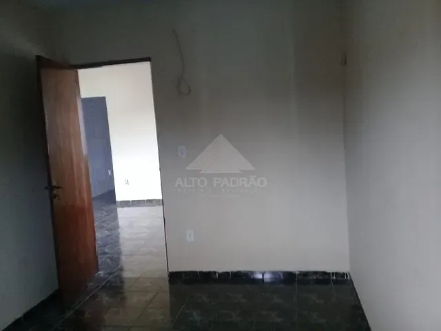 Casa com 200m² 2 quartos e 1 banheiro, à venda, no bairro Vila Ana em Mauá