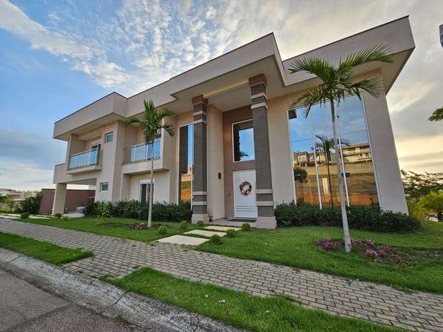 Casa com 705m² 6 quartos e 6 banheiros, à venda, no bairro Condomínio Residencial Colinas do Paratehy em São José dos Campos
