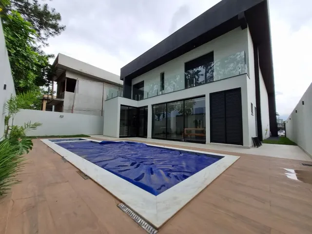 Casa com 450m² 4 quartos e 5 banheiros, à venda, no bairro Jardim do Golfe em São José Dos Campos