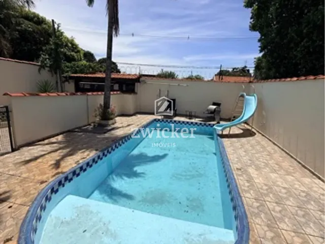 Casa com 360m² 3 quartos e 3 banheiros, à venda, no bairro Vila Carolina em Bauru