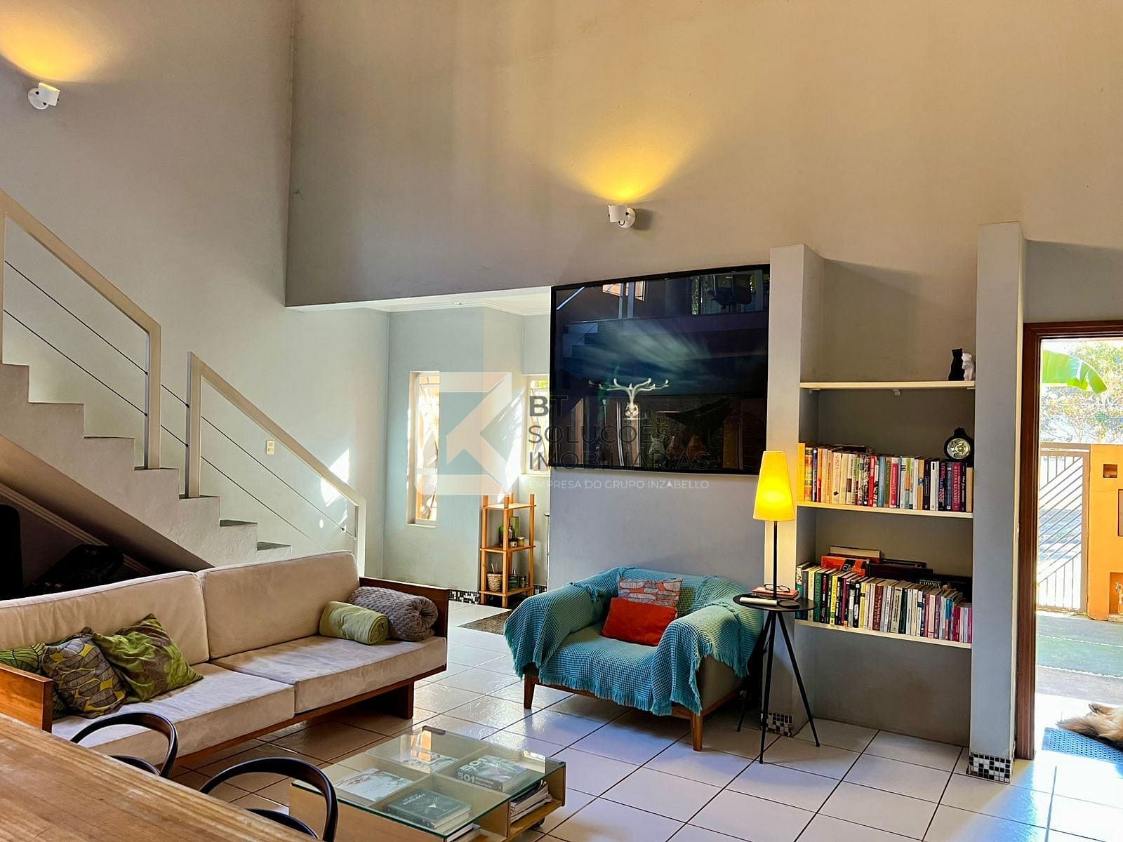 Casa, 2 quartos, 190 m² - Foto 1