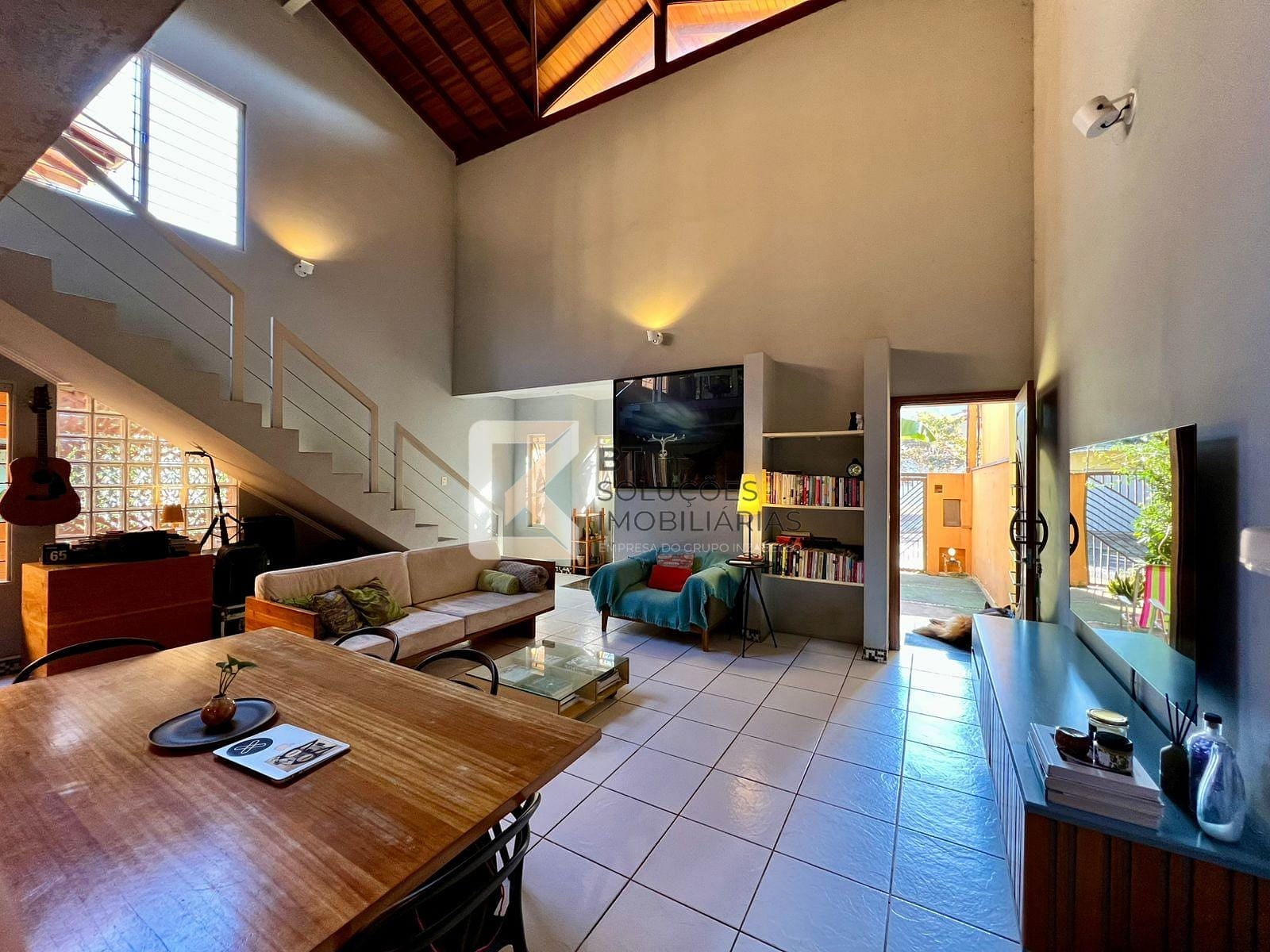 Casa, 2 quartos, 190 m² - Foto 2