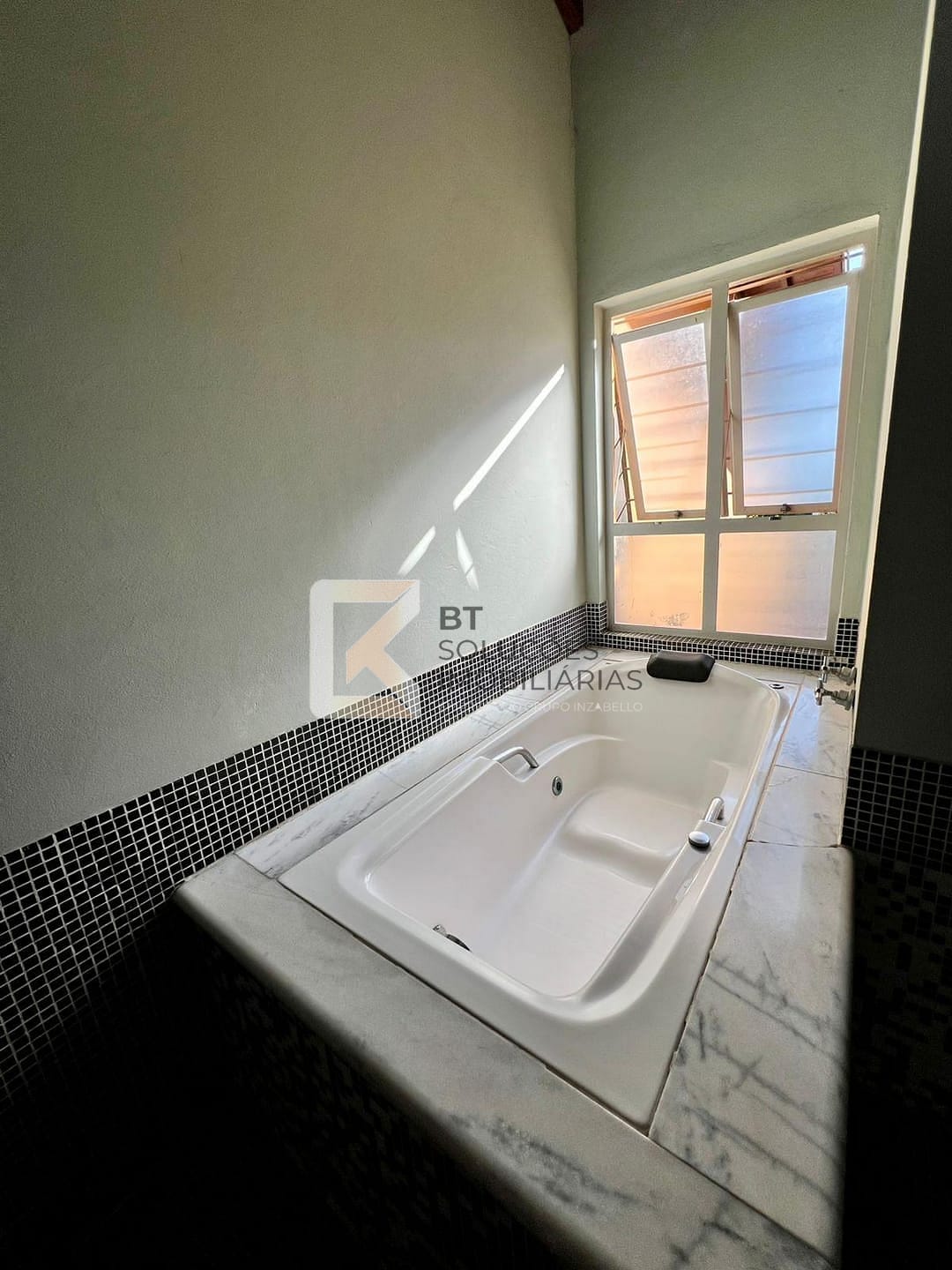 Casa, 2 quartos, 190 m² - Foto 17