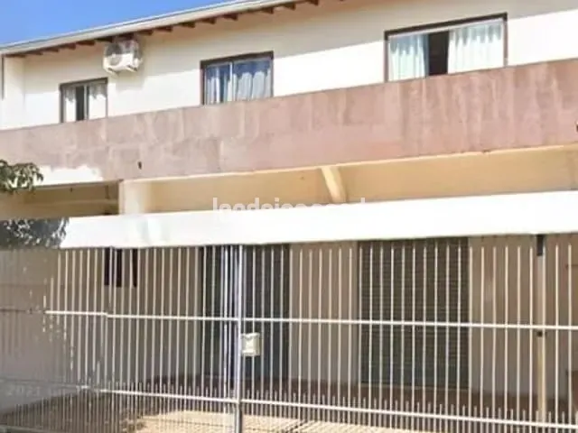 Casa com 250m², à venda, no bairro Ricardo em Londrina