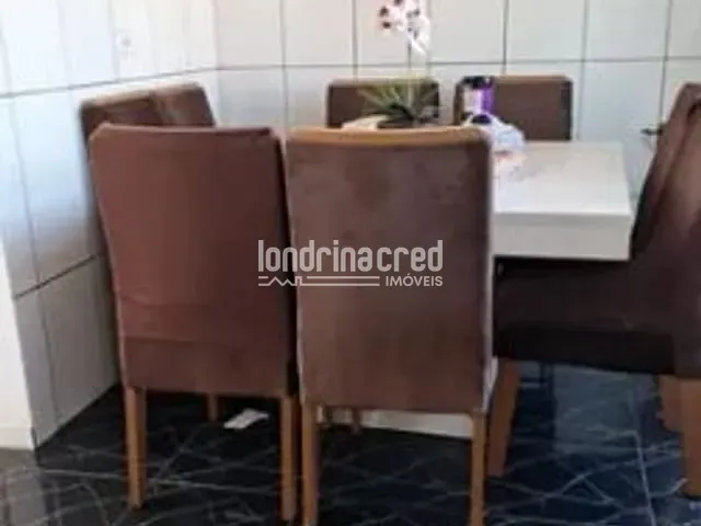 Casa com 250m², à venda, no bairro Ricardo em Londrina