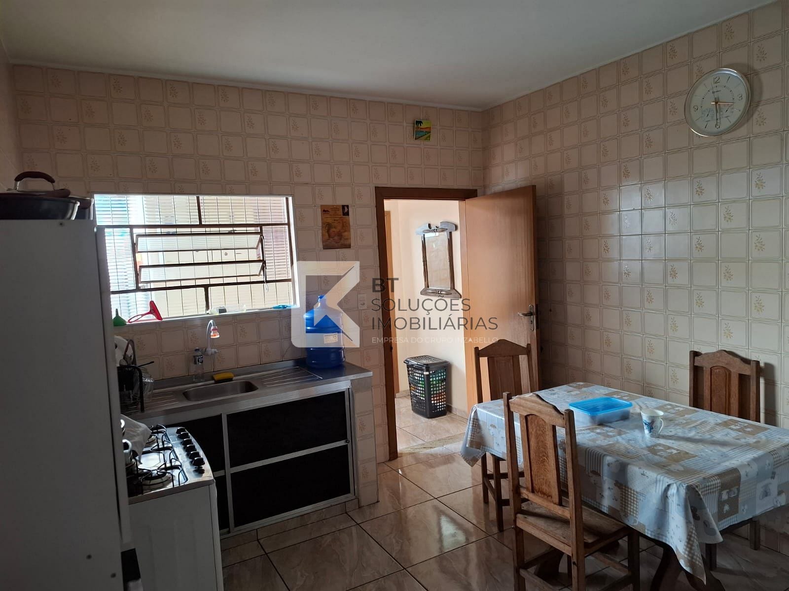 Casa à venda com 1 quarto, 56m² - Foto 4
