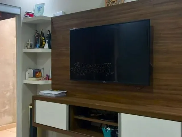 Casa com 126m² 2 quartos e 1 banheiro, à venda, no bairro Jardim Santa Marina em Jacareí