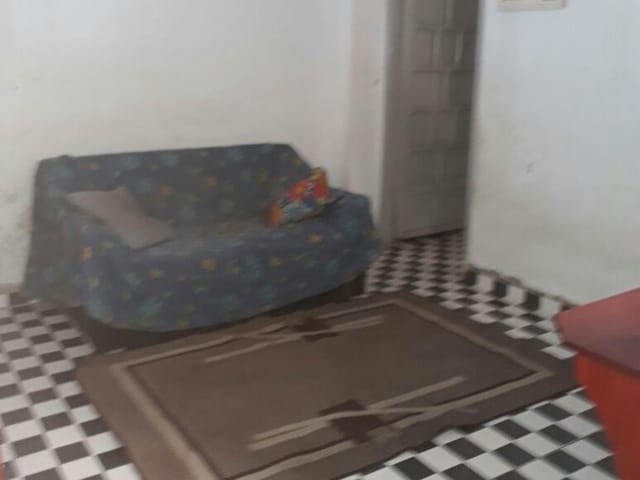 Casa com 99m² 2 quartos e 1 banheiro, à venda, no bairro Jardim Coelho Neto em Guaratinguetá