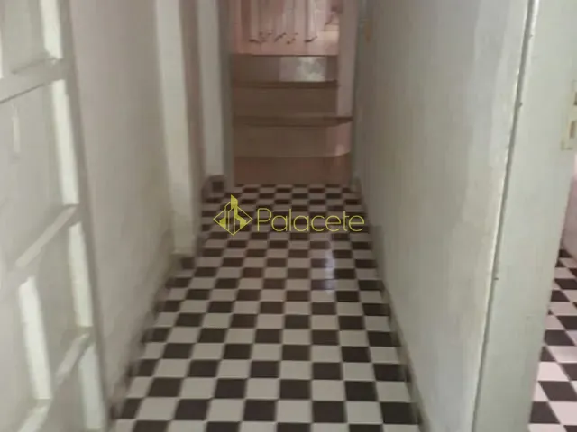 Casa com 99m² 2 quartos e 1 banheiro, à venda, no bairro Jardim Coelho Neto em Guaratinguetá