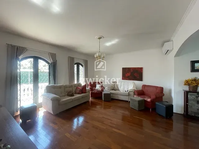 Casa com 330m² 4 quartos e 4 banheiros, à venda, no bairro Vila Pacífico em Bauru